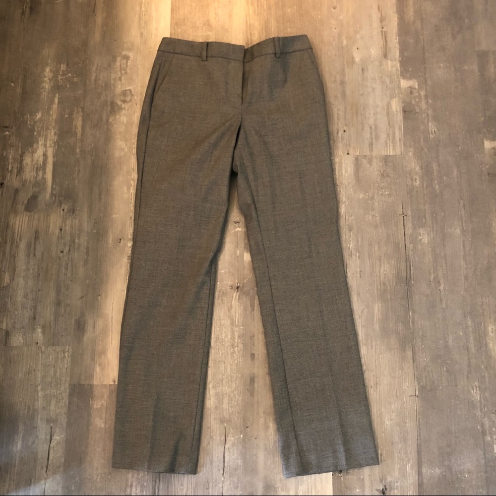 Ann Taylor 2 piece pant suit - suit set - 2P - Picture 6 of 8